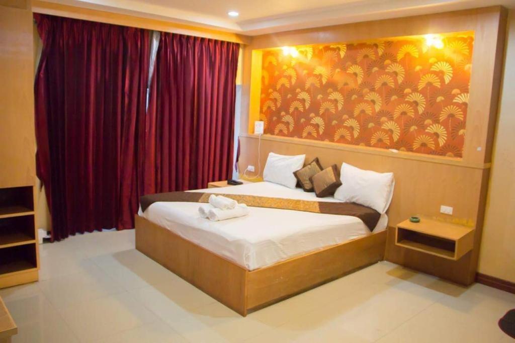 New Pind Balluchi Inn Pattaya Eksteriør billede