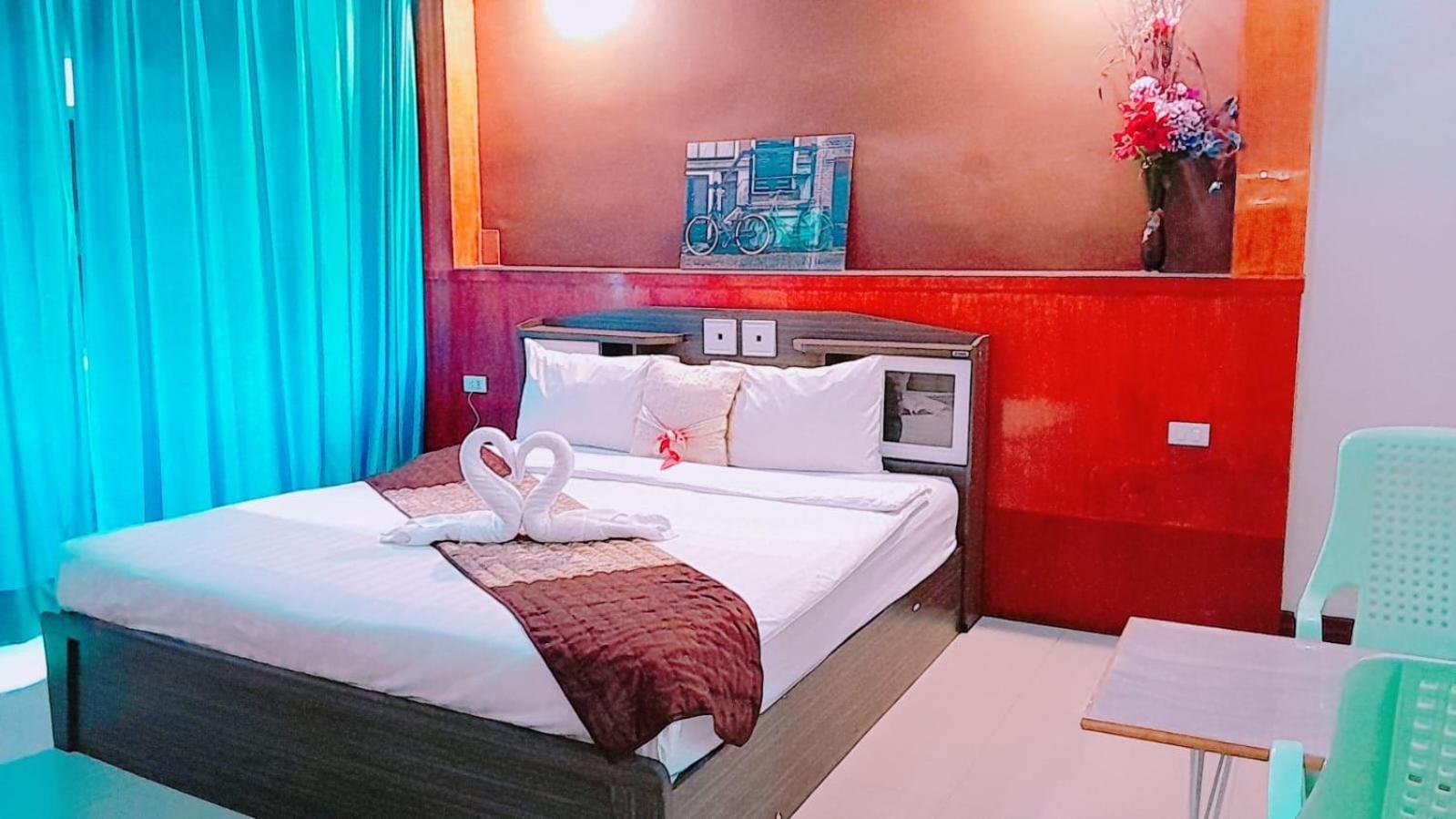 New Pind Balluchi Inn Pattaya Eksteriør billede