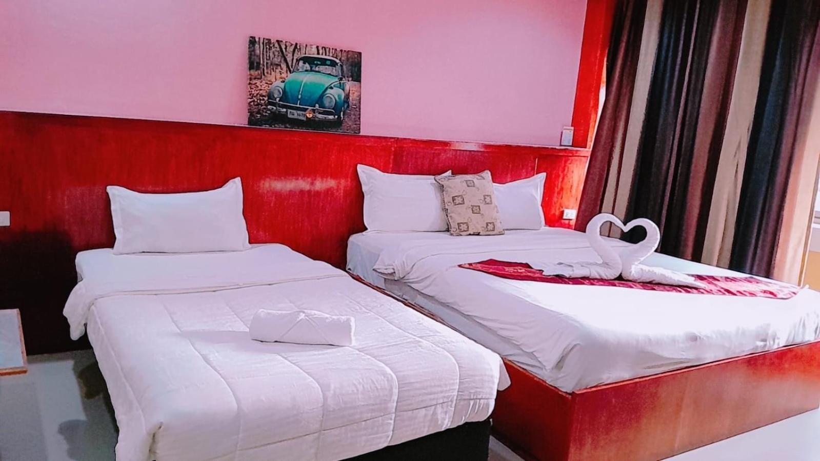 New Pind Balluchi Inn Pattaya Eksteriør billede